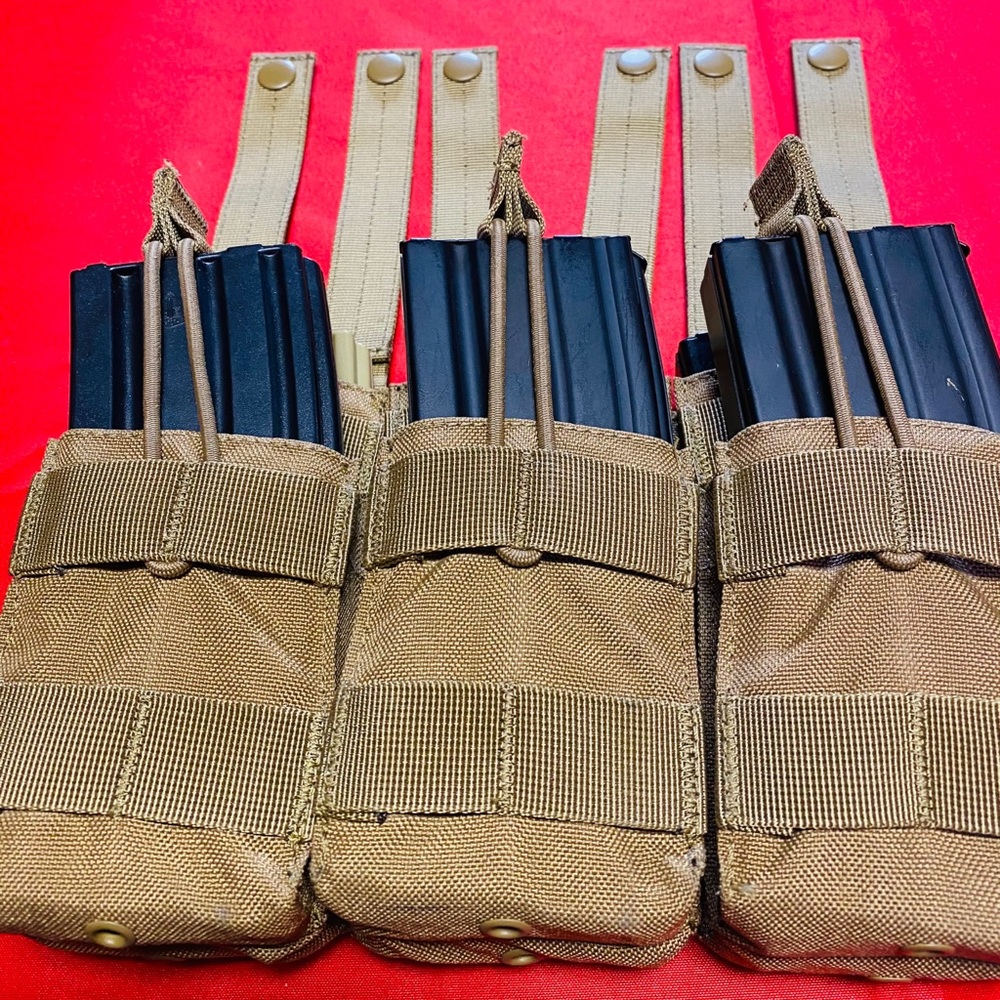 Condor triple stack M4 mag pouch.